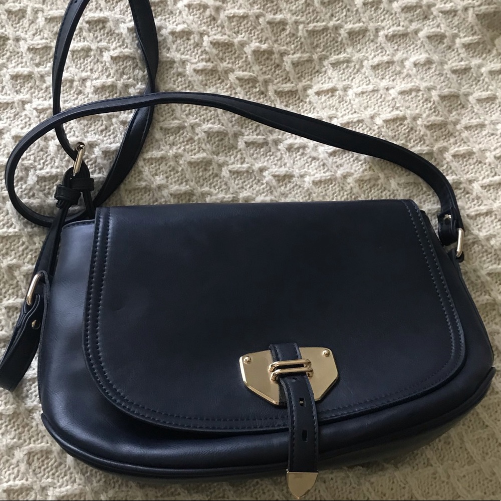 Crossbody bag